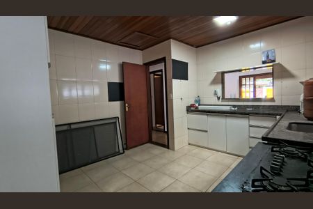 Casa para alugar com 300m², 2 quartos e 3 vagasCozinha