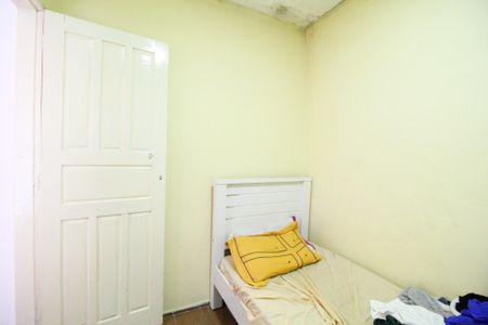 Casa à venda com 80m², 3 quartos e 2 vagasQuarto 03 - Casa 01