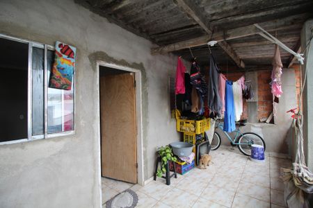 Casa à venda com 80m², 3 quartos e 2 vagasÁrea de Serviço