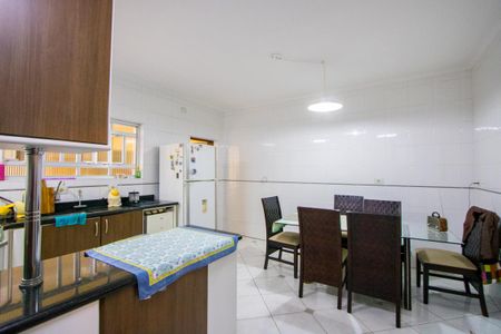 Casa à venda com 148m², 3 quartos e 3 vagas Casa à venda com 148m², 3 quartos e 3 vagasCozinha