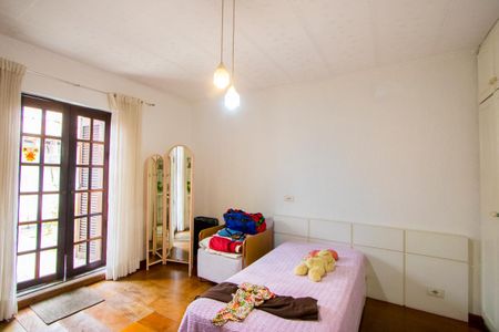 Casa à venda com 148m², 3 quartos e 3 vagas Casa à venda com 148m², 3 quartos e 3 vagasQuarto 2