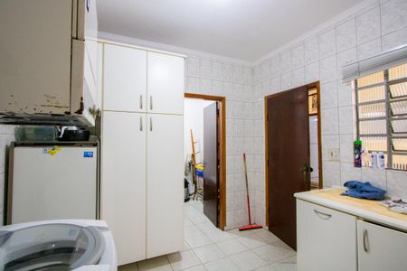 Casa à venda com 148m², 3 quartos e 3 vagas Casa à venda com 148m², 3 quartos e 3 vagasÁrea de serviço