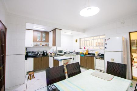 Casa à venda com 148m², 3 quartos e 3 vagas Casa à venda com 148m², 3 quartos e 3 vagasCozinha