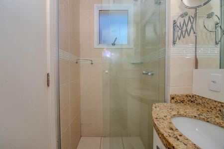 Apartamento à venda com 73m², 2 quartos e 1 vagaBanheiro da Suíte