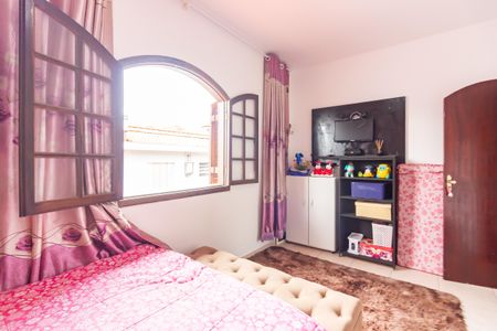 Casa à venda com 232m², 4 quartos e 2 vagasQuarto 3