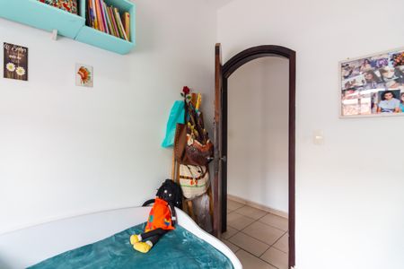 Casa à venda com 232m², 4 quartos e 2 vagasQuarto 2