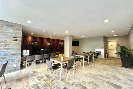 Apartamento para alugar com 55m², 2 quartos e 1 vaga Apartamento para alugar com 55m², 2 quartos e 1 vagaÁrea comum - Churrasqueira