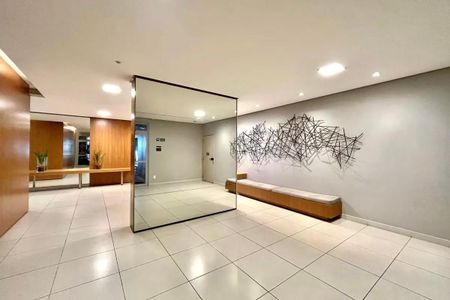 Apartamento para alugar com 55m², 2 quartos e 1 vaga Apartamento para alugar com 55m², 2 quartos e 1 vagaHall social