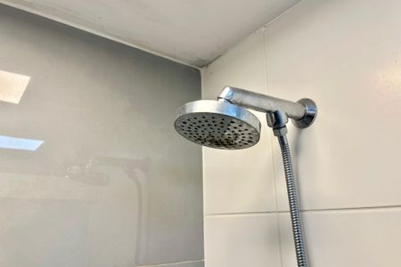 Apartamento para alugar com 55m², 2 quartos e 1 vaga Apartamento para alugar com 55m², 2 quartos e 1 vagaBanheiro