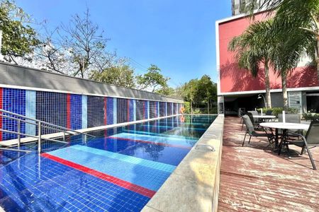 Apartamento para alugar com 55m², 2 quartos e 1 vaga Apartamento para alugar com 55m², 2 quartos e 1 vagaÁrea comum - Piscina