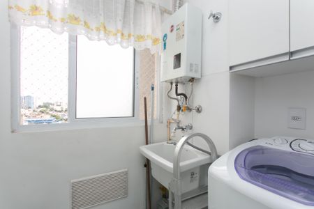 Apartamento para alugar com 45m², 2 quartos e 1 vagaÁrea de Serviço 