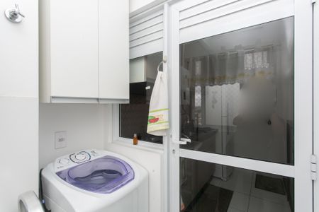 Apartamento para alugar com 45m², 2 quartos e 1 vagaÁrea de Serviço 