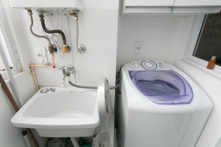 Apartamento para alugar com 45m², 2 quartos e 1 vagaÁrea de Serviço 