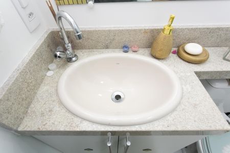 Apartamento para alugar com 45m², 2 quartos e 1 vagaBanheiro 