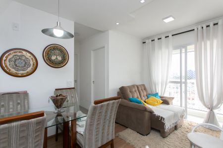 Sala de apartamento para alugar com 2 quartos, 45m² em Vila Curuçá Velha, São Paulo