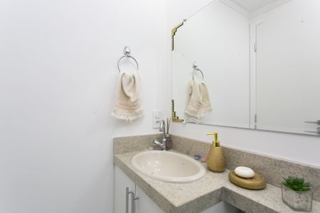 Apartamento para alugar com 45m², 2 quartos e 1 vagaBanheiro 