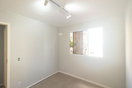 Quarto 2 de apartamento para alugar com 2 quartos, 47m² em Campo Grande, Rio de Janeiro