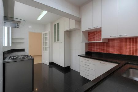 Casa à venda com 150m², 3 quartos e 1 vaga Casa à venda com 150m², 3 quartos e 1 vagaCozinha