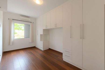 Casa à venda com 150m², 3 quartos e 1 vaga Casa à venda com 150m², 3 quartos e 1 vagaQuarto