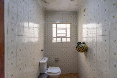 Casa à venda com 120m², 2 quartos e 2 vagas Casa à venda com 120m², 2 quartos e 2 vagasBanheiro Térreo