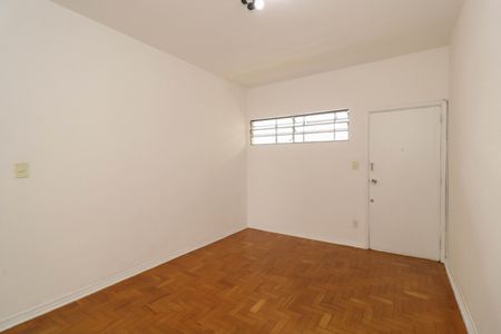 Apartamento para alugar com 55m², 2 quartos e sem vaga Apartamento para alugar com 55m², 2 quartos e sem vagaSala
