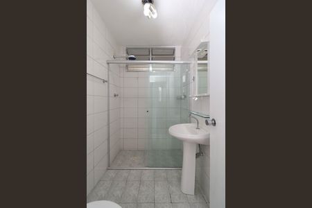 Apartamento para alugar com 55m², 2 quartos e sem vaga Apartamento para alugar com 55m², 2 quartos e sem vagaBanheiro