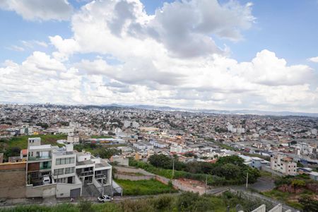 Apartamento à venda com 43m², 2 quartos e 1 vagaQuarto 2 - Vista