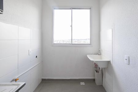 Apartamento à venda com 43m², 2 quartos e 1 vagaCozinha e Área de Serviço