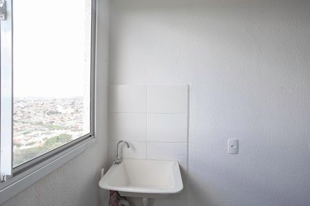 Apartamento à venda com 43m², 2 quartos e 1 vagaCozinha e Área de Serviço