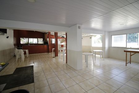 Apartamento para alugar com 48m², 2 quartos e 1 vagaÁrea comum - Salão de festas
