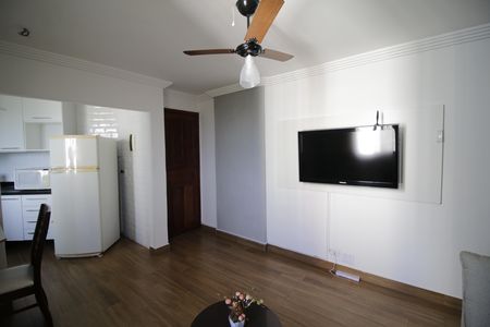 sala de apartamento para alugar com 2 quartos, 48m² em Jacarepaguá, Rio de Janeiro
