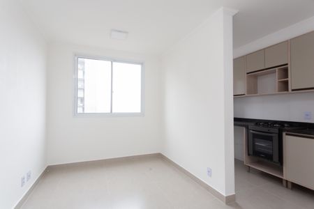 Sala de apartamento para alugar com 2 quartos, 38m² em Cidade Líder, São Paulo