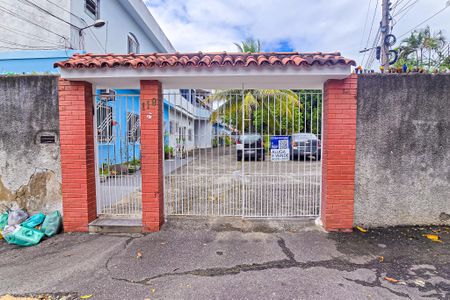 Casa para alugar com 50m², 1 quarto e sem vagaFachada com placa