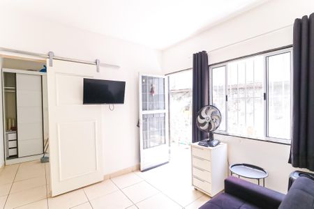 Casa para alugar com 50m², 1 quarto e sem vagaSala