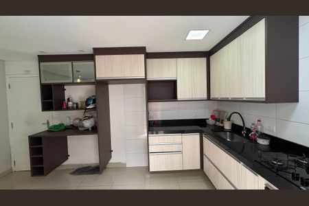 Apartamento para alugar com 63m², 2 quartos e 1 vagaSala - Cozinha 