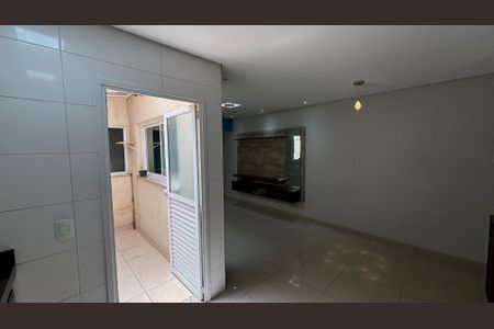 Apartamento para alugar com 63m², 2 quartos e 1 vagaSala - Cozinha 