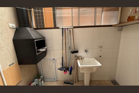 Apartamento para alugar com 63m², 2 quartos e 1 vagaÁrea de Serviço