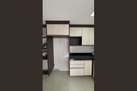 Apartamento para alugar com 63m², 2 quartos e 1 vagaSala - Cozinha 