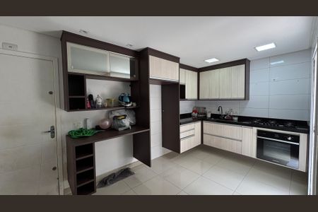 Sala - Cozinha  de apartamento para alugar com 2 quartos, 63m² em Parque Novo Oratório, Santo André