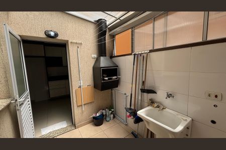 Apartamento para alugar com 63m², 2 quartos e 1 vagaÁrea de Serviço