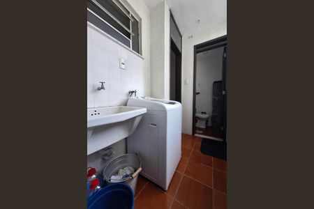 Apartamento à venda com 70m², 2 quartos e 1 vagaÁrea de Serviço