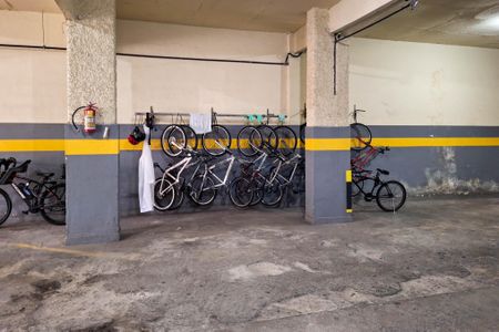 Apartamento à venda com 70m², 2 quartos e 1 vagaÁrea comum