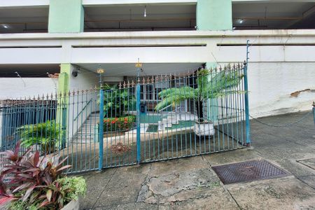 Apartamento à venda com 70m², 2 quartos e 1 vagaFachada