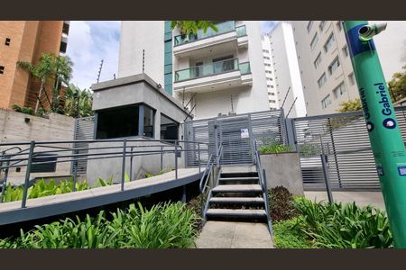 Apartamento para alugar com 200m², 2 quartos e 4 vagas