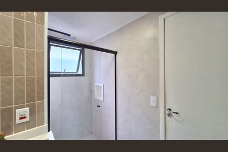 Banheiro  de kitnet/studio à venda com 1 quarto, 25m² em Pompeia, São Paulo
