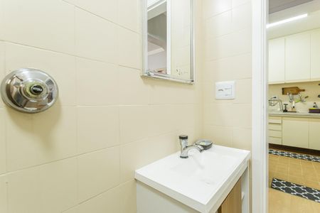 Apartamento para alugar com 40m², 1 quarto e 1 vaga Apartamento para alugar com 40m², 1 quarto e 1 vagaBanheiro