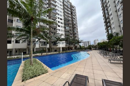 Apartamento para alugar com 59m², 2 quartos e 1 vagaÁrea comum - Piscina