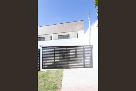 Casa para alugar com 149m², 3 quartos e 2 vagasFachada