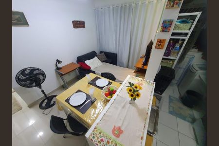 Sala de jantar de apartamento para alugar com 1 quarto, 34m² em Canhema, Diadema