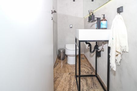 Apartamento para alugar com 172m², 4 quartos e 3 vagas Apartamento para alugar com 172m², 4 quartos e 3 vagasLavabo